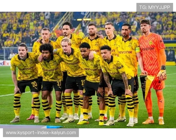 德甲多特外围配合娴熟，前场机会层出不穷