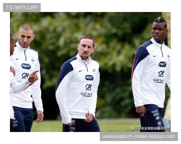 拜仁慕尼黑边路快速渗透成体系